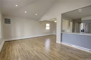 207 Catherine Ave, Franklin Square, NY 11010 - Photo 6