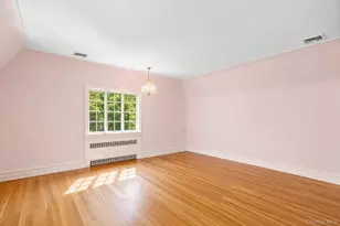 72 Hampton Rd, Scarsdale, NY 10583 - Photo 18