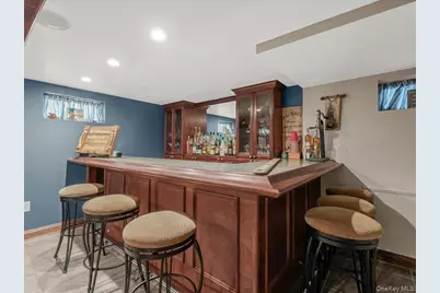 56 Columbine Avenue, Merrick, NY 11566 - Photo 22