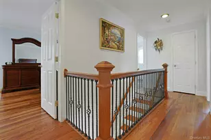 60 Pilgrim Ct, Pearl River, NY 10965 - Photo 24