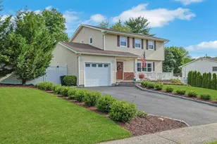 60 Pilgrim Ct, Pearl River, NY 10965 - Photo 34