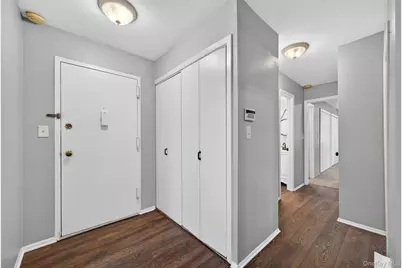 631 Sierra Vista Lane, Valley Cottage, NY 10989 - Photo 2