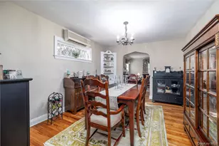19 St Thomas Pl, Malverne, NY 11565 - Photo 6
