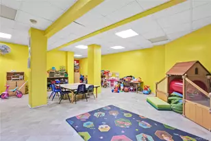 33-44 93rd, Jackson Heights, NY 11372 - Photo 18