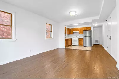 6107 Bleecker Street, Ridgewood, NY 11385 - Photo 4