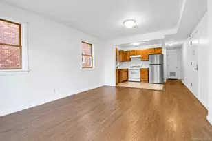 61-07 Bleecker St, Ridgewood, NY 11385 - Photo 4