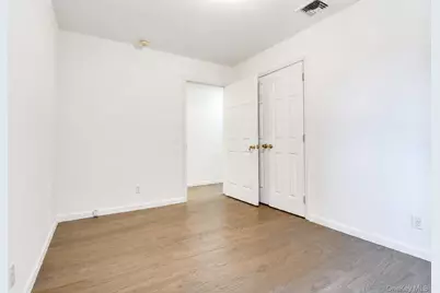 6107 Bleecker Street, Ridgewood, NY 11385 - Photo 8