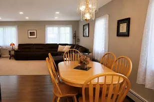 525 S Greene Ave, Lindenhurst, NY 11757 - Photo 10