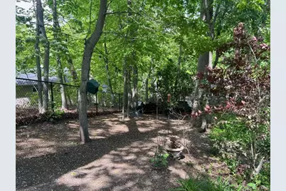 37 Meade Drive, Centerport, NY 11721 - Photo 18