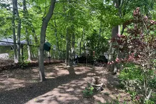 37 Meade Dr, Centerport, NY 11721 - Photo 18