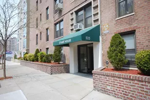 525 W 235th St, Bronx, NY 10463 - Photo 14