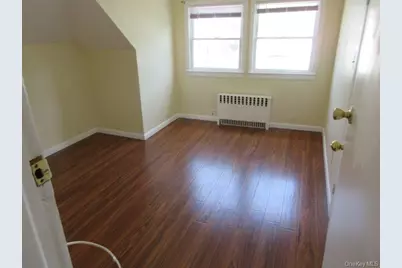 [Address not provided], New Rochelle, NY 10801 - Photo 6