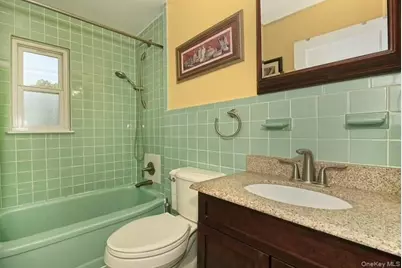 6720 211th Street, Oakland Gardens, NY 11364 - Photo 18