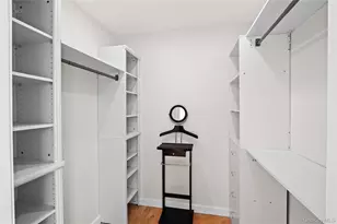 172 Choir Ln, Westbury, NY 11590 - Photo 30