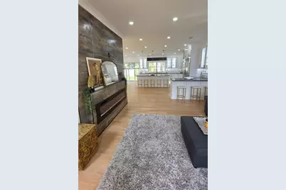 172 Choir Lane, Westbury, NY 11590 - Photo 20