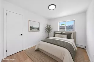 242 Roquette Ave, Floral Park, NY 11001 - Photo 12