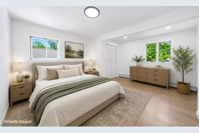 242 Roquette Avenue, Floral Park, NY 11001 - Photo 16
