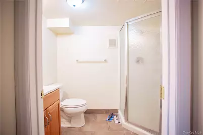 193 Nassau Boulevard #Main, West Hempstead, NY 11552 - Photo 20