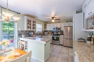 7 Pearlbush Ln, Poughkeepsie, NY 12603 - Photo 12