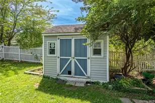 7 Pearlbush Ln, Poughkeepsie, NY 12603 - Photo 36