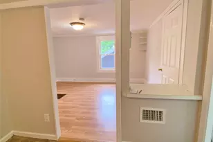 87 Snowden (Rear Cottage) Ave, Ossining, NY 10562 - Photo 8
