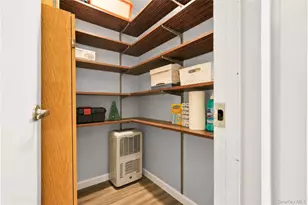 827 E 161st St, Bronx, NY 10459 - Photo 14
