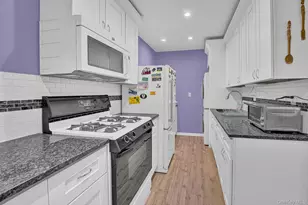 58-50 246th Crescent, Douglaston, NY 11362 - Photo 8