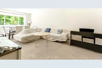 130 Sierra Vista Lane #2nd Floor, Valley Cottage, NY 10989 - Photo 10