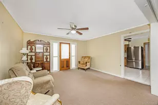 1540 7th St, West Babylon, NY 11704 - Photo 20