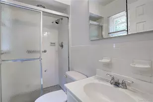 29 Thomsen Dr, Airmont, NY 10952 - Photo 12