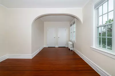 82 Clove Road, New Rochelle, NY 10801 - Photo 16