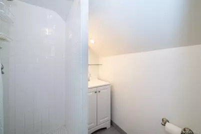82 Clove Road, New Rochelle, NY 10801 - Photo 30