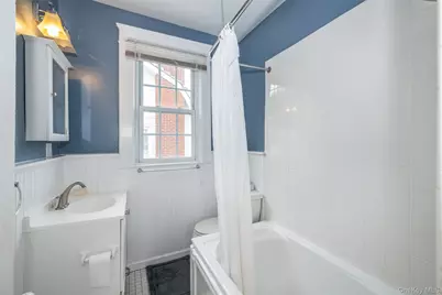 82 Clove Road, New Rochelle, NY 10801 - Photo 22