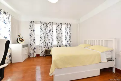 21815 100th Avenue, Queens Village, NY 11429 - Photo 18