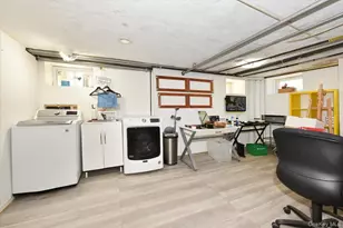 218-15 100th Ave, Queens Village, NY 11429 - Photo 26