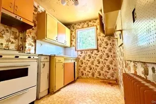 217-22 67th Ave, Bayside, NY 11364 - Photo 8