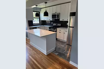 1 Jefferson Avenue #F3, Rockville Centre, NY 11570 - Photo 4