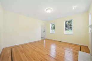 35 Wayacross Rd, Mahopac, NY 10541 - Photo 6