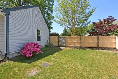 1 Gregg Lane, Coram, NY 11727 - Photo 36