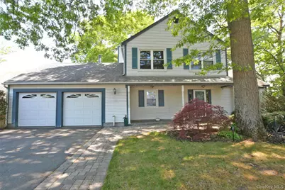 1 Gregg Lane, Coram, NY 11727 - Photo 4