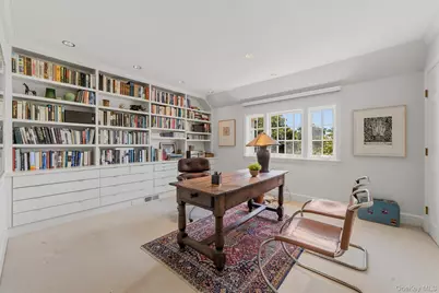 6 Hillair Circle, White Plains, NY 10605 - Photo 28