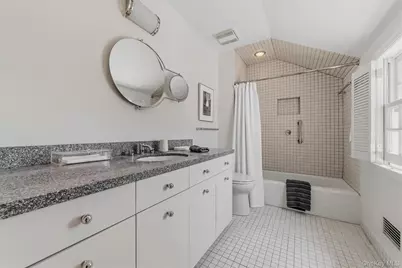 6 Hillair Circle, White Plains, NY 10605 - Photo 36