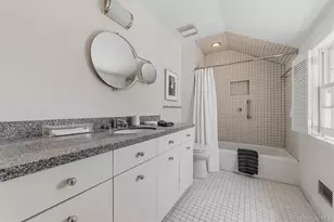 6 Hillair Cir, White Plains, NY 10605 - Photo 36