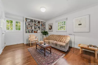 6 Hillair Circle, White Plains, NY 10605 - Photo 18