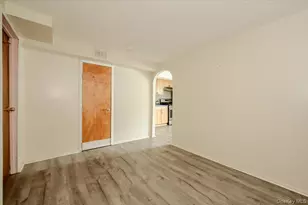 156 Revere Ave, Bronx, NY 10465 - Photo 18
