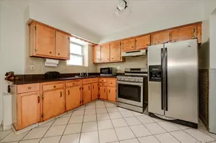 156 Revere Ave, Bronx, NY 10465 - Photo 8