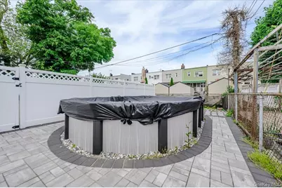 156 Revere Avenue, Bronx, NY 10465 - Photo 22
