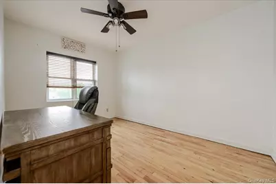 156 Revere Avenue, Bronx, NY 10465 - Photo 12