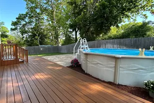 27 Sunburst Dr, Rocky Point, NY 11778 - Photo 20