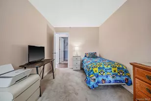 935 Sterling Pl, West Babylon, NY 11704 - Photo 32
